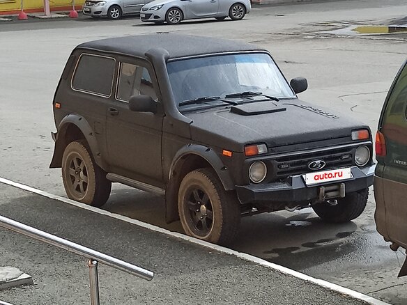2011 Lada (ВАЗ) 2121 (4x4) I Рестайлинг, чёрный, 600000 рублей - вид 1