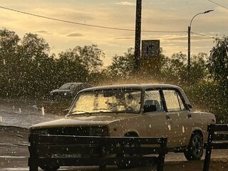 1988 Lada (ВАЗ) 2105, бежевый, 400000 рублей, вид 2