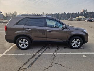 2015 Kia Sorento II Рестайлинг, коричневый, 1750000 рублей, вид 2