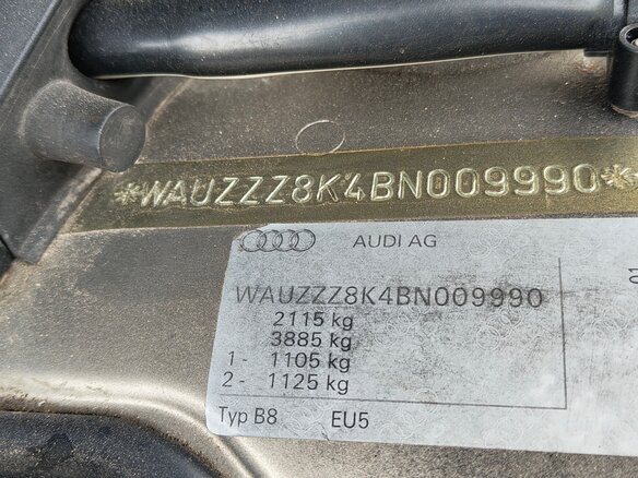 2010 Audi A4 IV (B8), бежевый, 1255000 рублей - вид 24