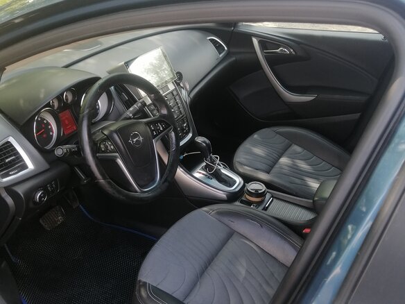 2013 Opel Astra J Рестайлинг, синий, 700000 рублей - вид 6