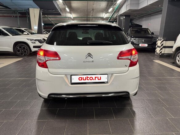 2013 Citroen C4 II, белый, 770000 рублей - вид 4
