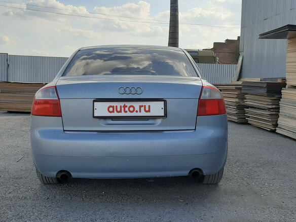 2002 Audi A4 II (B6), серебристый, 450000 рублей - вид 2