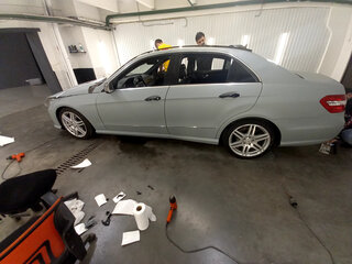 2011 Mercedes-Benz E-Класс 200 7G-Tronic IV (W212, S212, C207), белый, 950000 рублей, вид 5