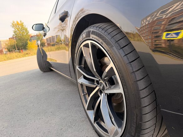 2012 Audi A8 Long III (D4), чёрный, 2700000 рублей - вид 10