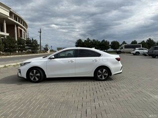 2019 Kia Cerato IV, белый, 1680000 рублей, вид 5