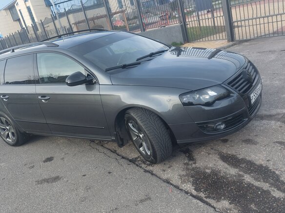 2010 Volkswagen Passat B6, серый, 860000 рублей - вид 3