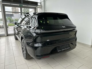 2026 Li Auto (Lixiang) L6 I, чёрный, 8290000 рублей, вид 4