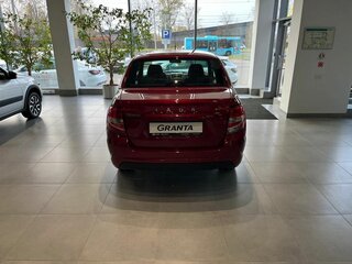 2026 Lada (ВАЗ) Granta I Рестайлинг, красный, 1118700 рублей, вид 5