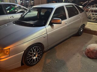2007 Lada (ВАЗ) 2112, серебристый, 260000 рублей, вид 3