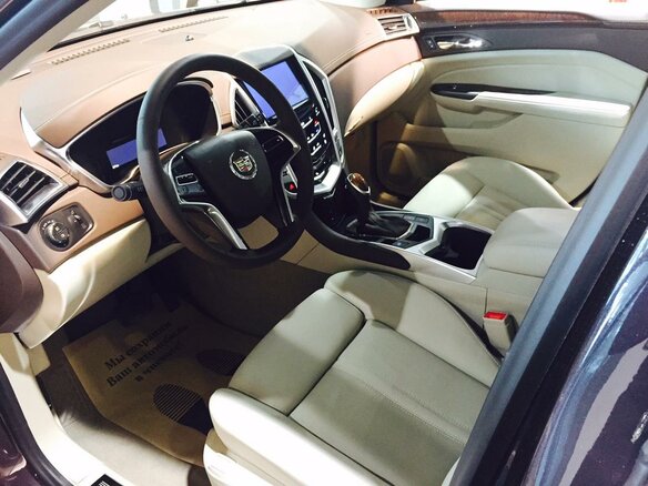 2015 Cadillac SRX II Рестайлинг, коричневый - вид 1