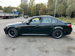 2004 BMW 5 серии 530i V (E60/E61), чёрный, 1250000 рублей, вид 5