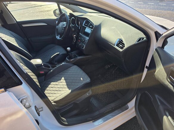 2012 Citroen C4 II, белый, 749000 рублей - вид 3