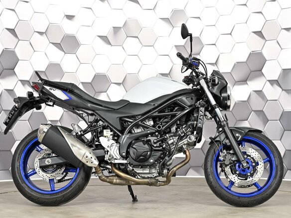 2016 Suzuki SV 650, белый, 645000 рублей - вид 2