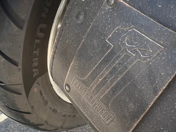 2009 Harley-Davidson Fat Bob, чёрный, 850000 рублей - вид 16