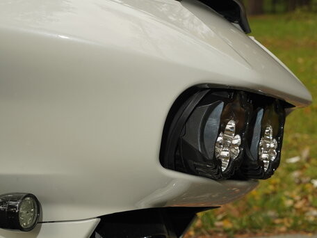2020 Harley-Davidson CVO Road Glide, белый, 4750000 рублей, вид 4
