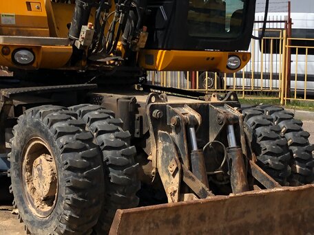 2009 JCB JS160W, жёлтый, 6585408 рублей, вид 2