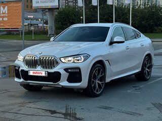 2021 BMW X6 40i III (G06), белый, 8950000 рублей, вид 3
