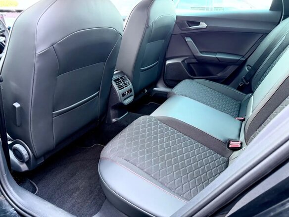 2022 SEAT Leon IV, чёрный, 1725000 рублей - вид 26