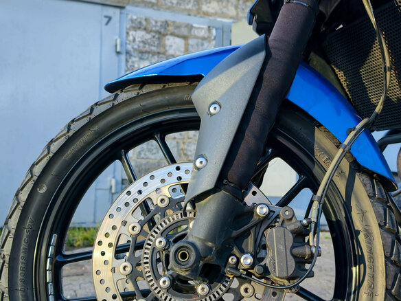 2015 Triumph Tiger 800, синий, 800000 рублей - вид 14