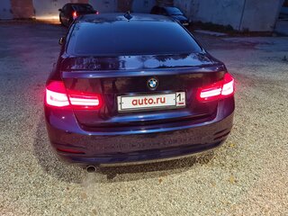 2015 BMW 3 серии 318i VI (F3x) Рестайлинг, синий, 1650000 рублей, вид 4
