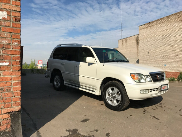 2004 Lexus LX 470 II Рестайлинг, белый - вид 12