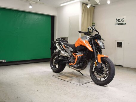 2018 KTM 790 Duke, оранжевый, 677000 рублей, вид 3