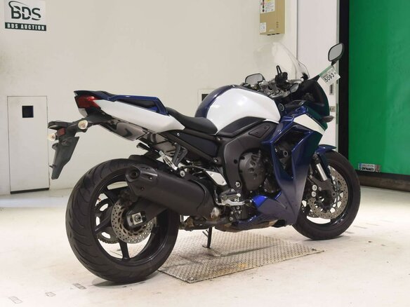 2013 Yamaha FZ1, синий, 675000 рублей - вид 4