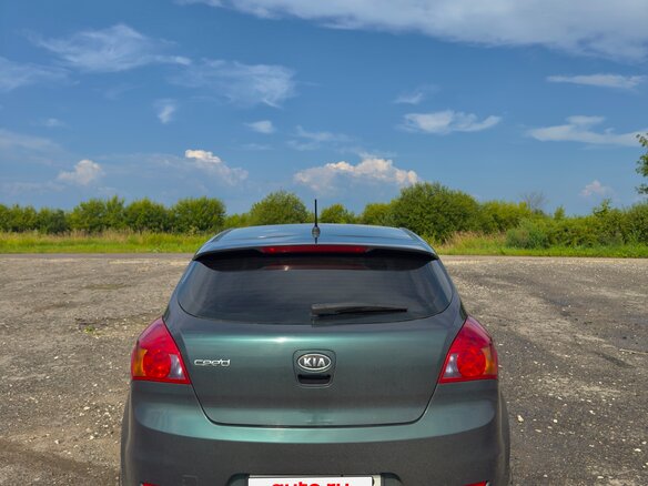 2008 Kia Ceed I, зелёный, 500000 рублей - вид 12
