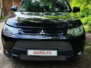 2014 Mitsubishi Outlander III Рестайлинг, чёрный, 1850000 рублей, вид 1