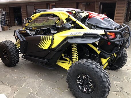 2017 BRP Can-Am Maverick X3, чёрный, 2950000 рублей, вид 5