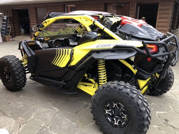 2017 BRP Can-Am Maverick X3, чёрный, 2950000 рублей - вид 4
