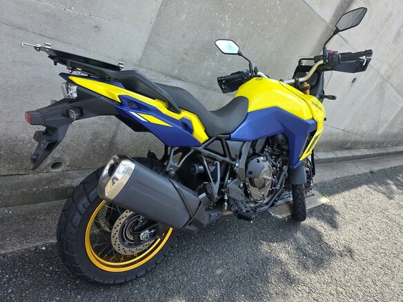 2024 Suzuki V-Strom 800DE, жёлтый, 999000 рублей - вид 2