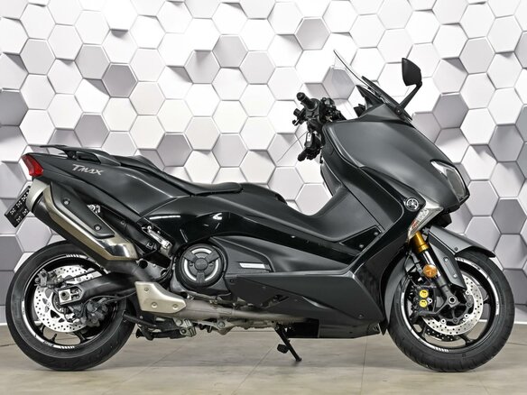 2019 Yamaha TMAX, чёрный, 929000 рублей - вид 2