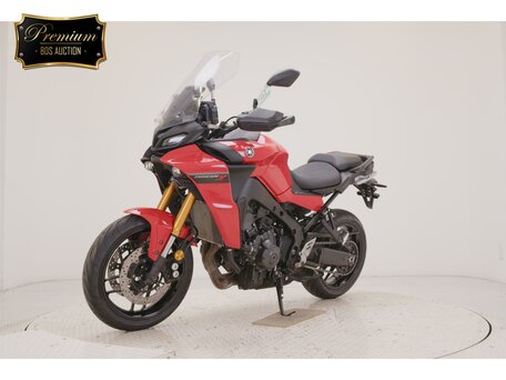 2024 Yamaha MT-09 Tracer (FJ-09), красный, 1477000 рублей, вид 4