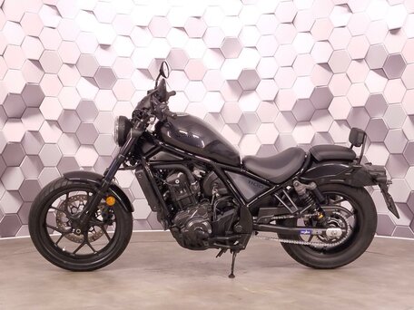 2022 Honda CMX 1100 Rebel, серый, 985000 рублей, вид 4