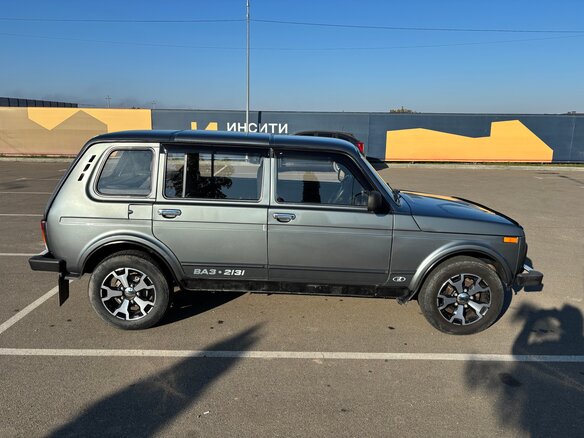 2012 Lada (ВАЗ) 2131 (4x4) 213105 I, серый, 630000 рублей - вид 3