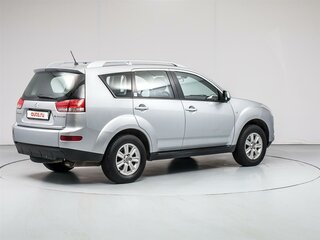 2011 Citroen C-Crosser, серебристый, 1420000 рублей, вид 5