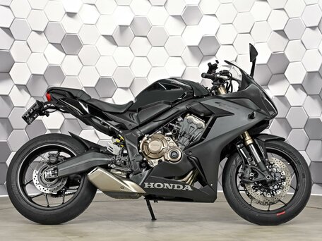 2022 Honda CBR 650R, чёрный, 899000 рублей, вид 3