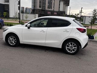 2015 Mazda Demio IV (DJ), белый, 1120000 рублей, вид 5