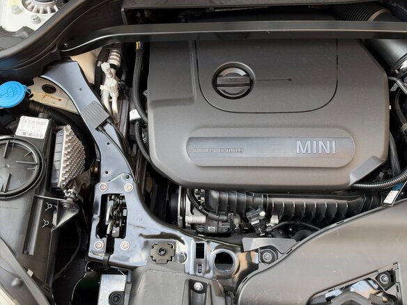 2019 Mini Countryman Cooper II, белый, 2500000 рублей - вид 34