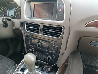 2010 Audi Q5 I (8R), чёрный, 1800000 рублей, вид 4