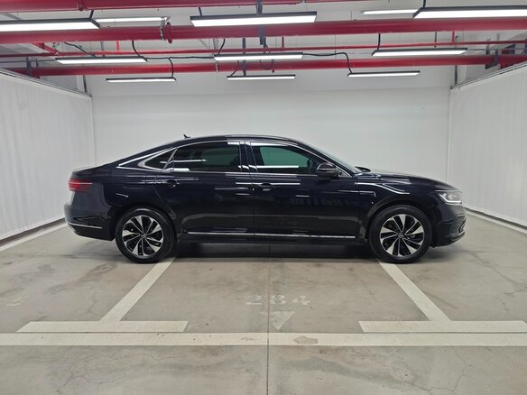2023 Volkswagen Passat B8 Рестайлинг, чёрный, 1930000 рублей - вид 5
