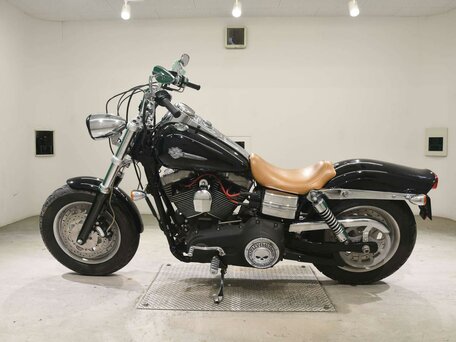 2009 Harley-Davidson Fat Bob, чёрный, 799000 рублей, вид 1