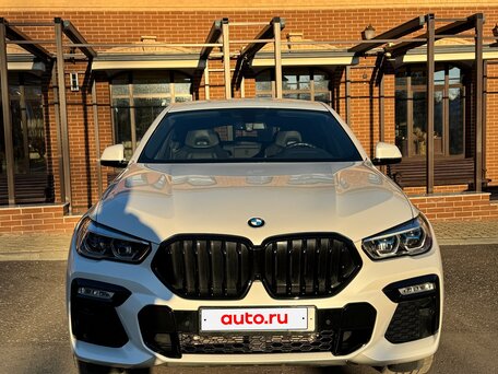 2020 BMW X6 40i III (G06), белый, 6390000 рублей, вид 2