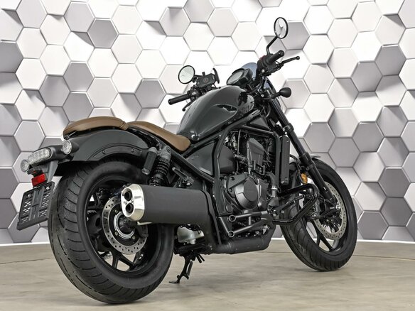2022 Honda CMX 1100 Rebel, серый, 1099000 рублей - вид 6