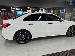 2019 Mercedes-Benz A-Класс 200 IV (W177), белый, 3150000 рублей, вид 4