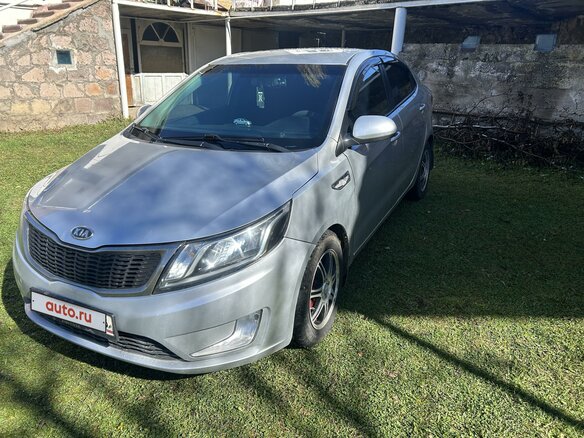 2012 Kia Rio III, серебристый, 715000 рублей - вид 1