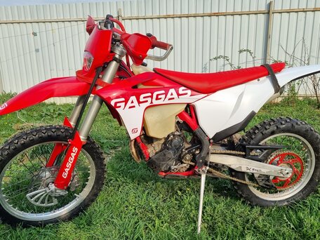 2021 Gas Gas EC, красный, 550000 рублей, вид 4