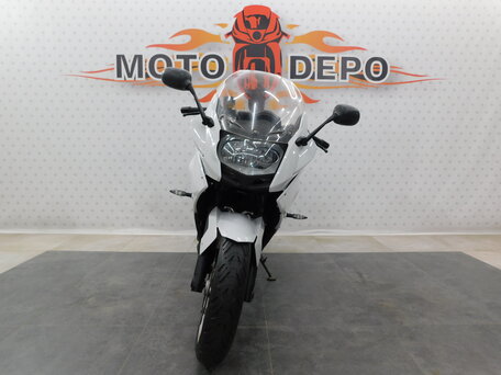 2013 BMW F 800 GT, белый, 449000 рублей, вид 4